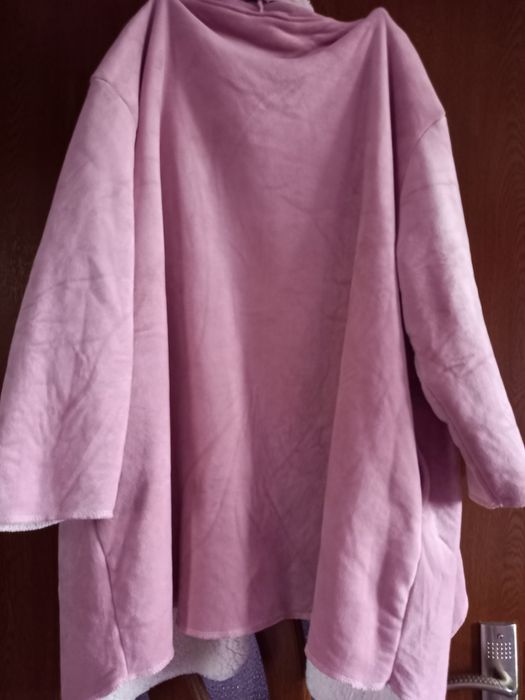 Vând Cardigan cu Blăniță Mărimea L-XL Nou