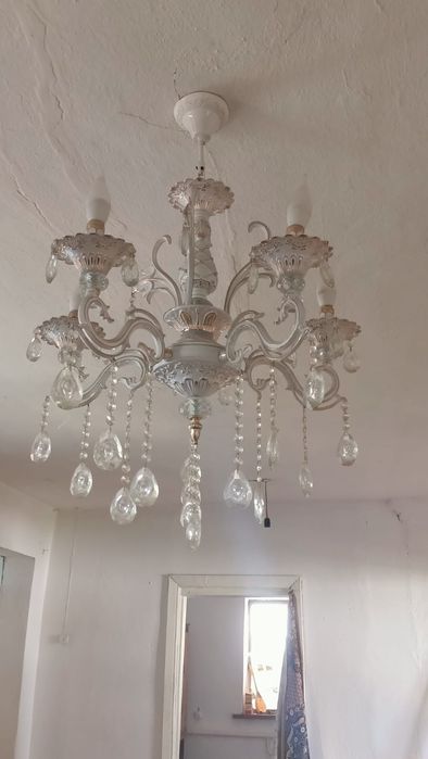 Люстра 5000тг бу