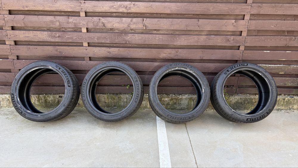 Michelin Pilot Sport 4S 295/35 R20 si 285/35 R20