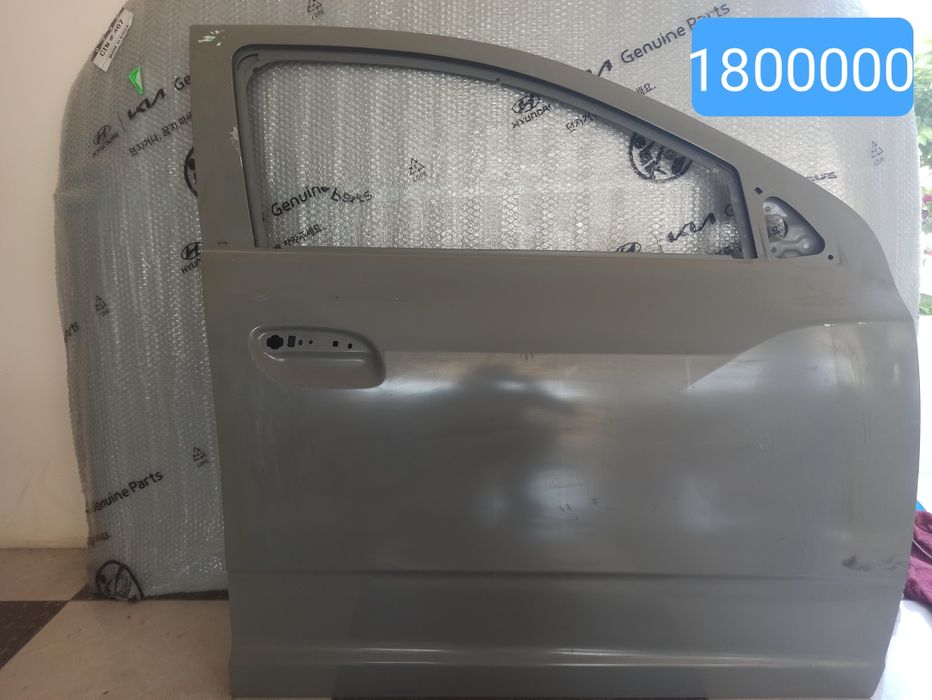 Cobalt Oldi O'ng eshik. GM original yangi.