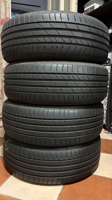 Set 4 anvelope de vară Kumho ECSTA 235/60 R18 107W - DOT 5223