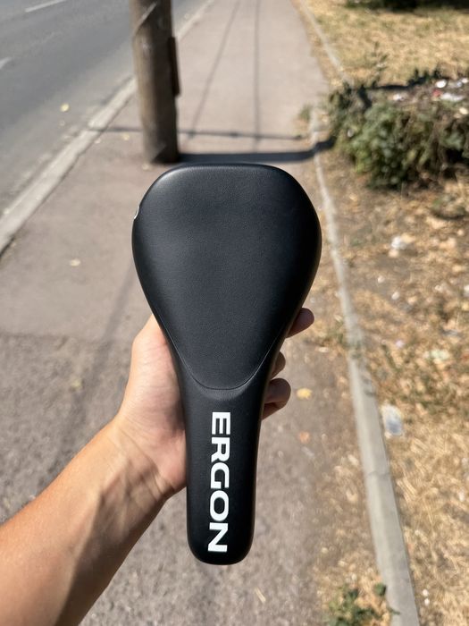 Ergon SM DH седялка