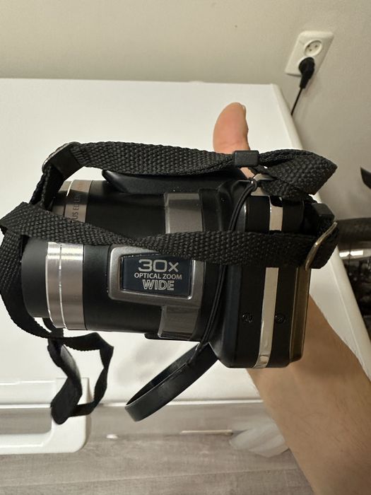 Продам фотоаппарат OLYMPUS