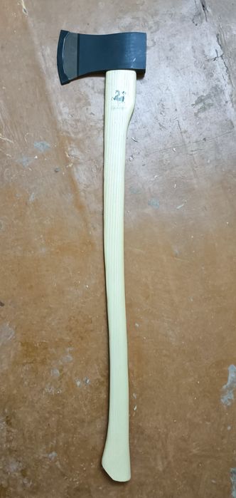 Продам топор caballo verde