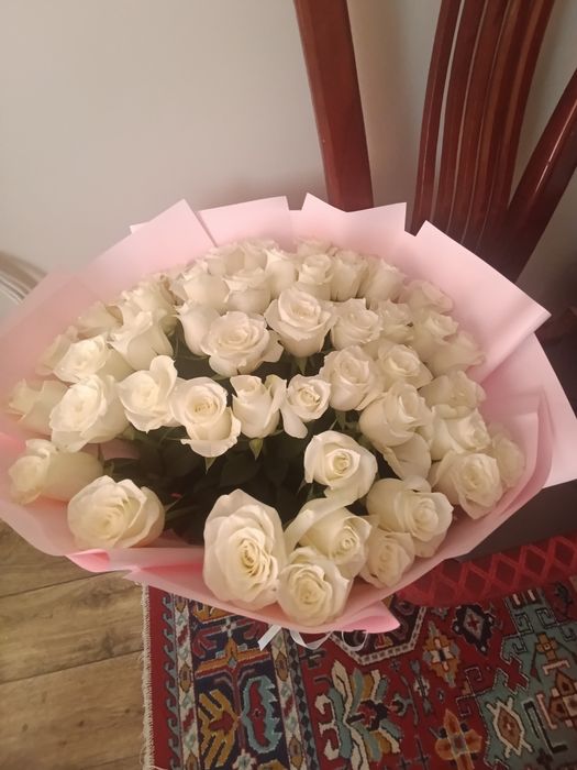 Цветы букет роз 51. Самовывоз