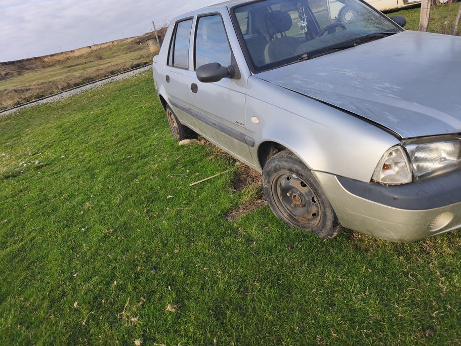 Vând pompa injecție Dacia papuc, Solenza, Renault kangoo, 1,9 diesel