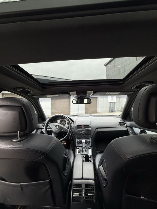 Mercedes-Benz C 300, W204