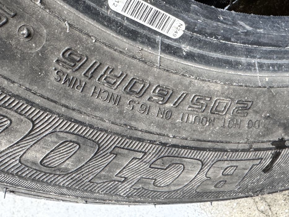 205/60/R16 Sumitomo 2бр летни dot5021