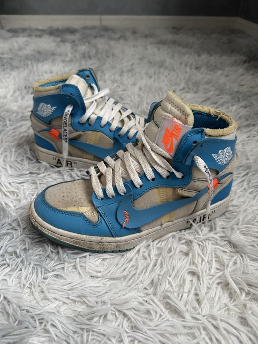 Off white Jordan 1 UNC