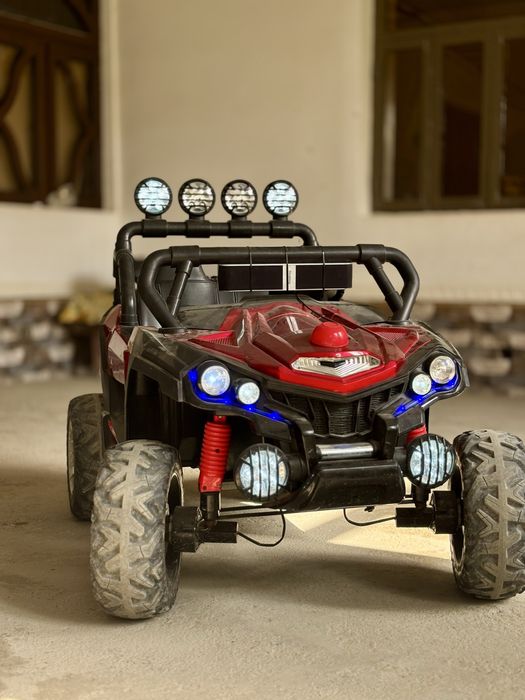 Детская машина электронная 4 матора