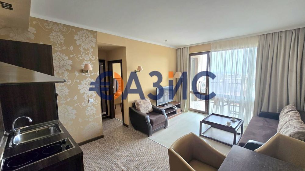Продава се Двустаен апартамент в к.к. Слънчев бряг - 68 кв.м за 675 €/кв.м - Снимка #1