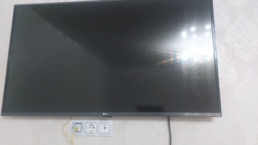Продаётся телевизор LG