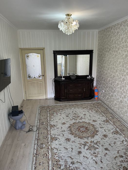 Продам 4х комн квартира