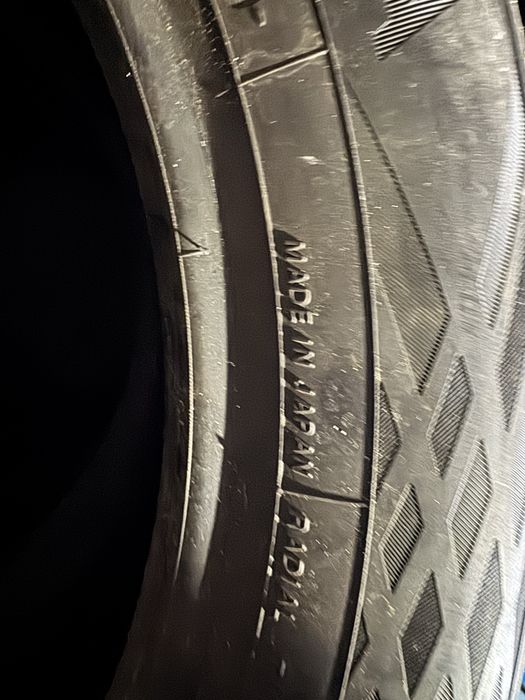 Продается новые шины якохама