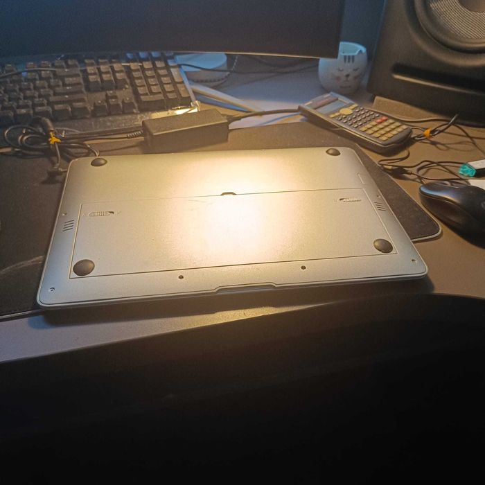 Vand laptop ultraslim