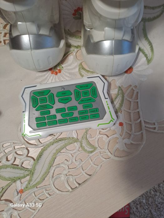 Robot inteligent