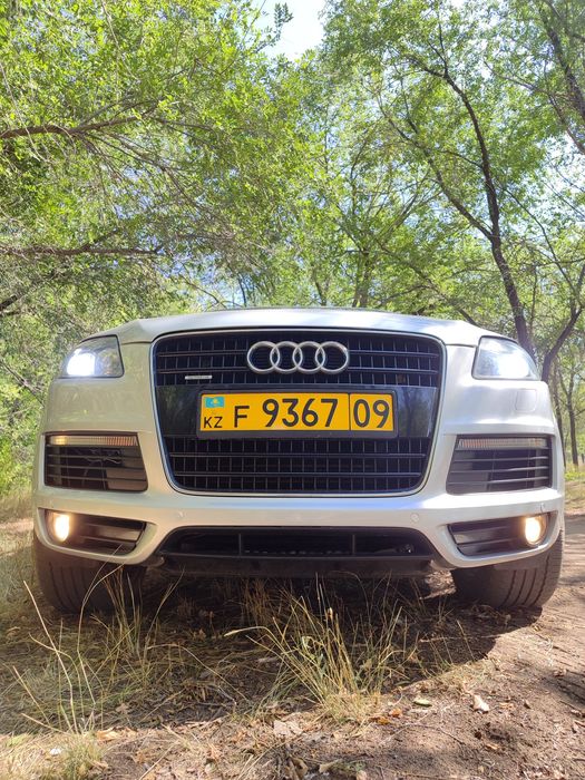 Ауди Q7 3.6 quattro