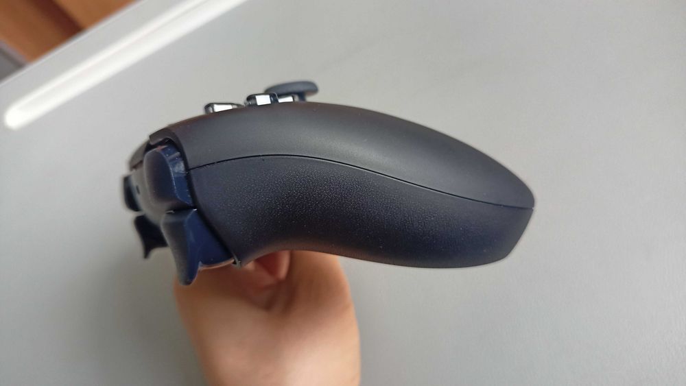 Controller PS5 recondiționat (arată ca nou)