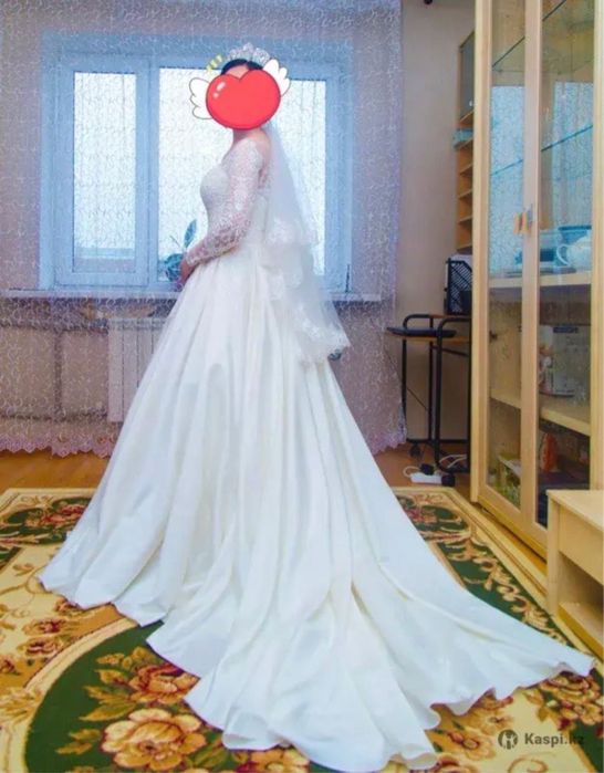 Платье свадебное