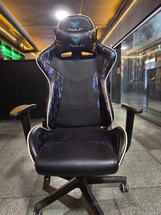 Игровое кресло AULA