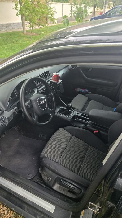 De vanzare audi a4 b7 2.0 l  cod motor bpw