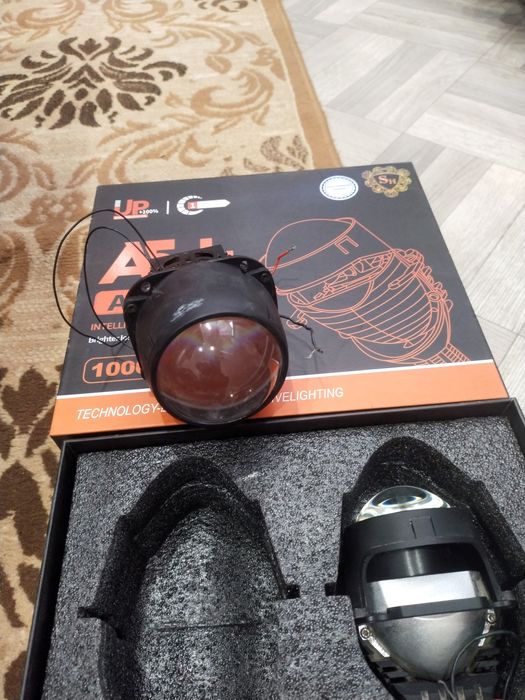 Фара на машине новые