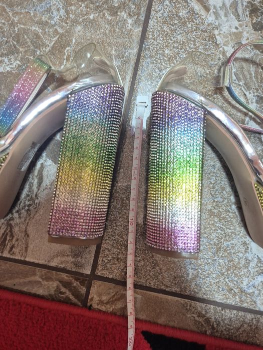 Sandale superbe cu platforma marimea 36