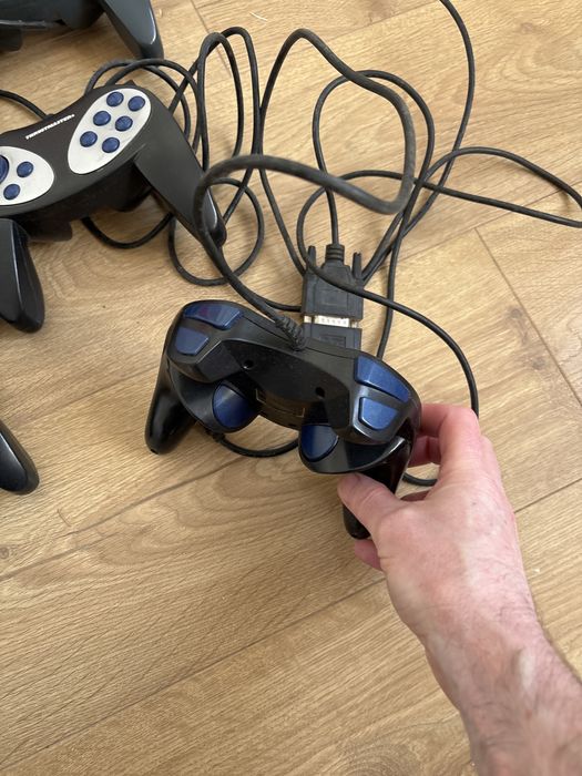 Gamepad pt PC toate la 100lei