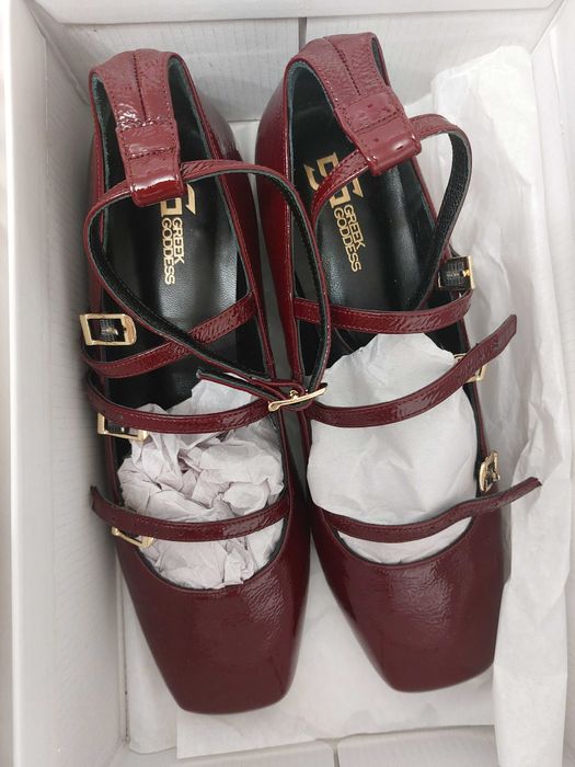 Лачени кожени обувки от Greek Goddess