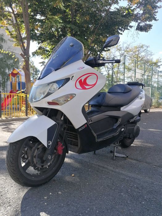 Kymco Xciting R300i