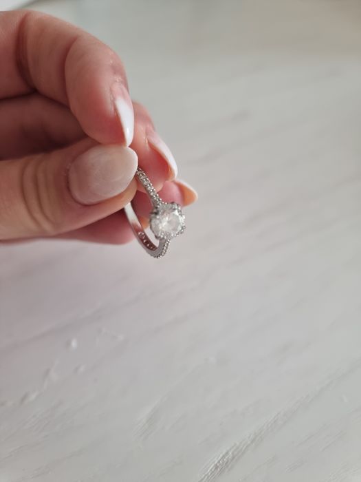 Пръстен Swarovski