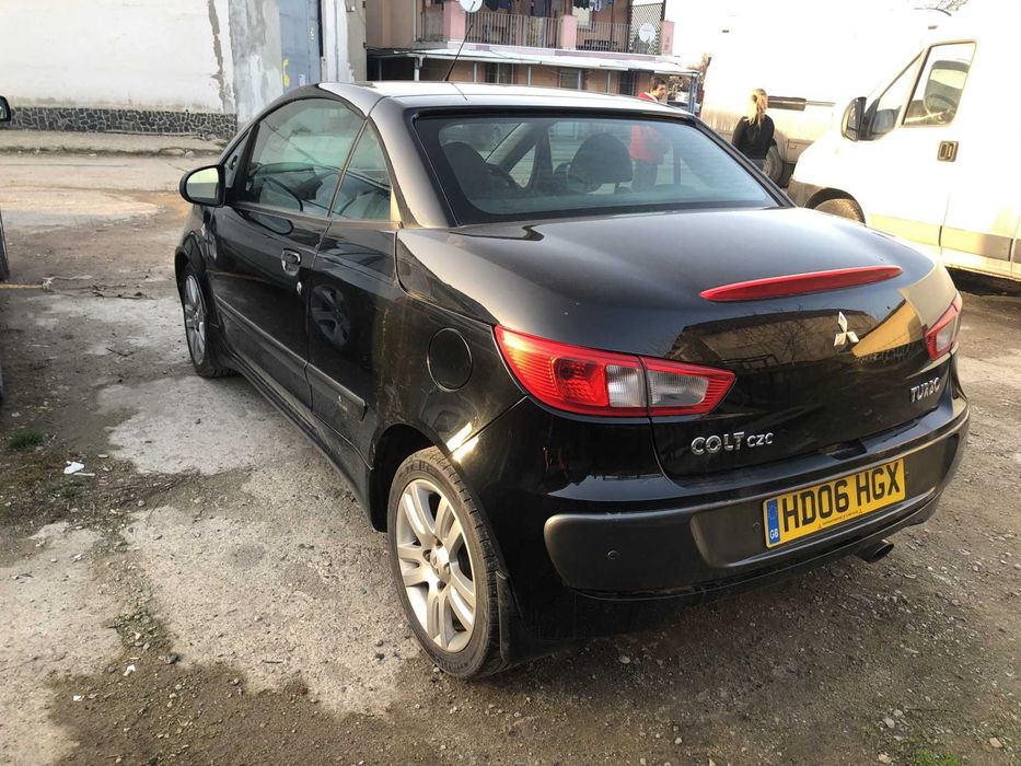 Mitsubishi Colt 1.5 на части