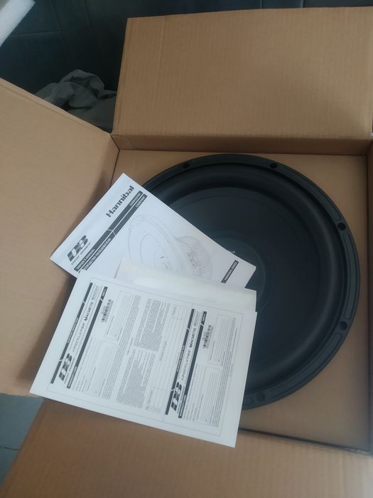 Сабвуфер deaf bonse hanibal hs~1200