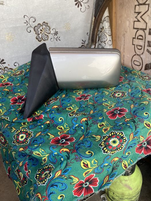 Бокавой зеркала на мерседес w124