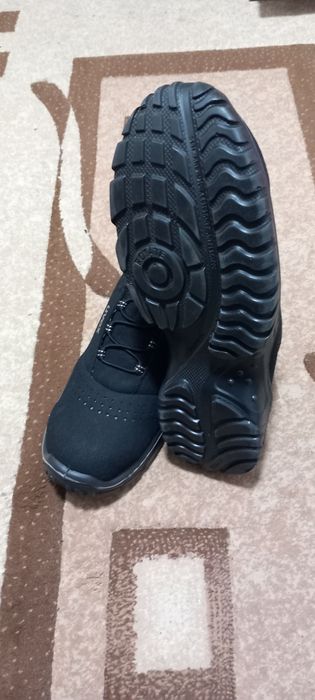 Bocanci protectie Uvex