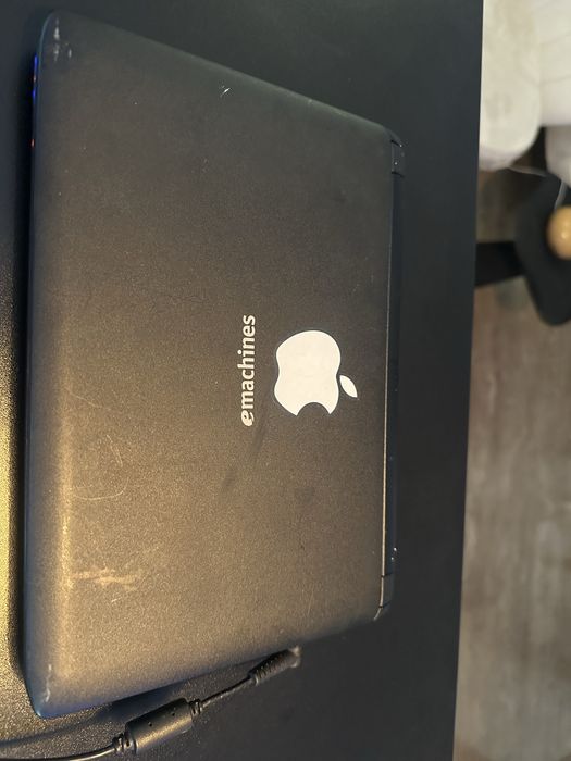 Mini Laptop eMachines