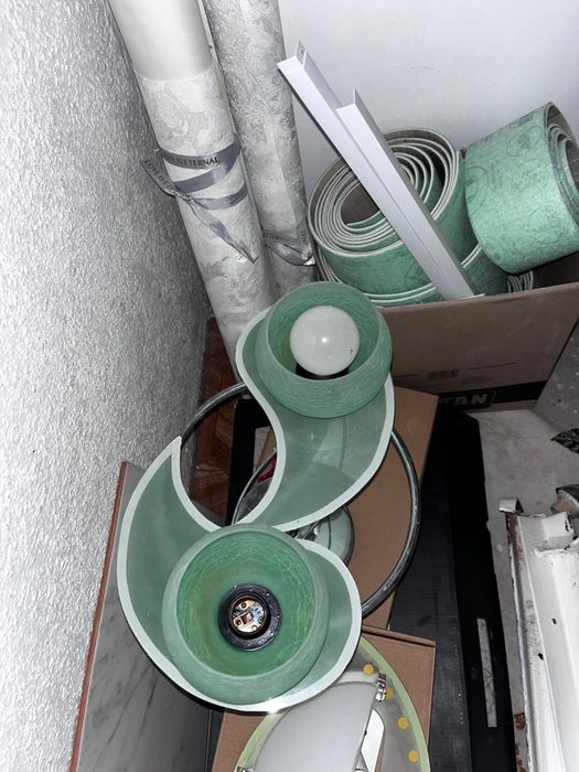 Продам люстры дешево