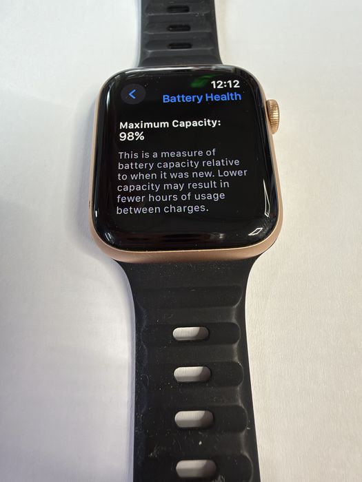 Apple watch se gen 2 40mm 98%  батерия 32gb