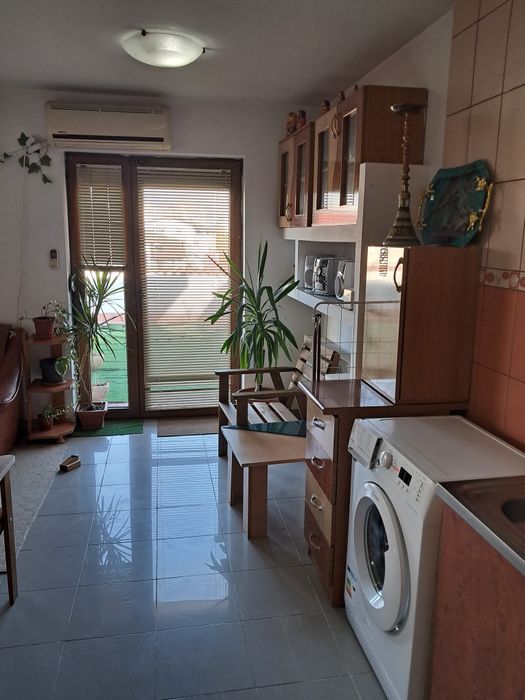 Brâncoveanu Regim hotelier APARTEMENT Cu TERASA 90 mp.