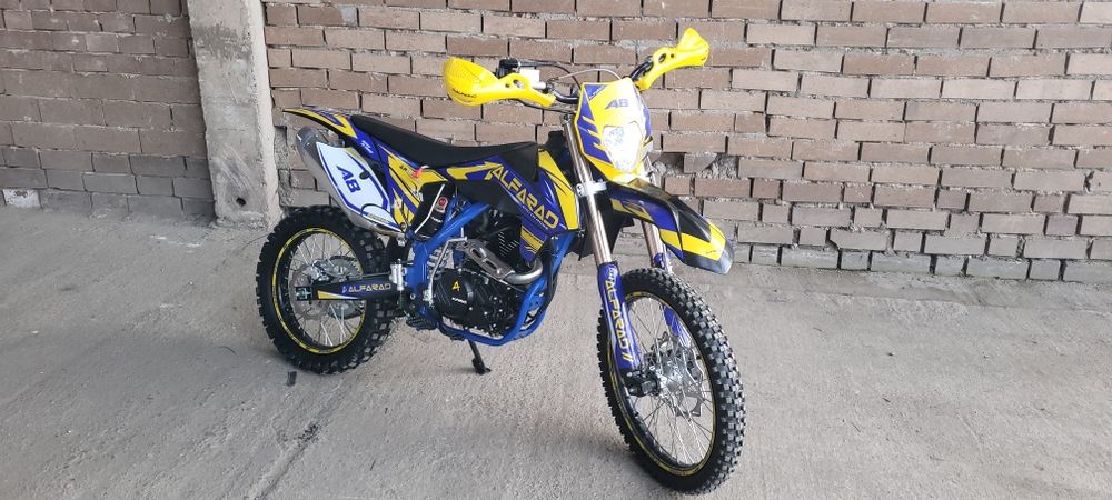 Moto cross Enduro motocicleta 300cc Alfarad Germany A8  roti 21 18 NOU