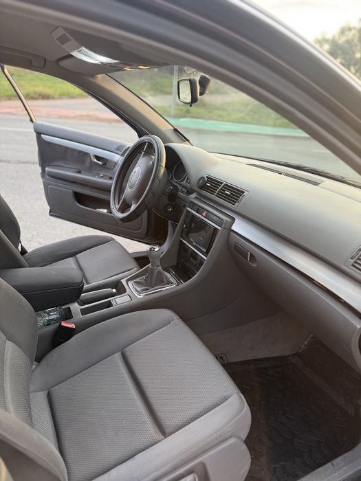 AUDI A4 2001 — imagine 3
