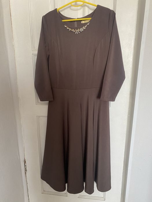 Платье вечернее