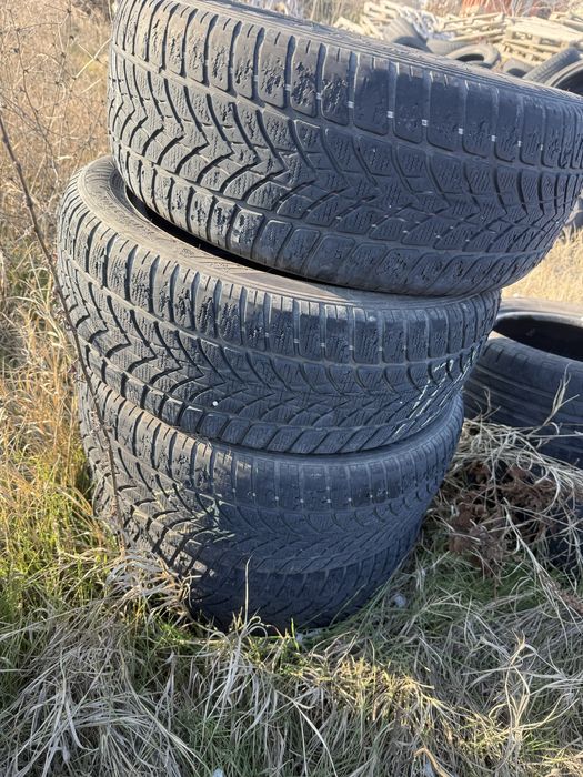 Продавам гуми