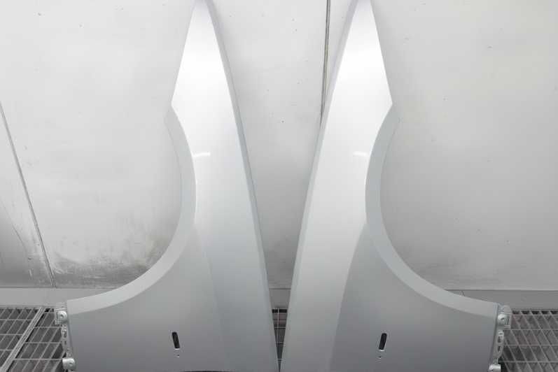 Aripa Fata Dreapta & Stanga BMW E92 E93 An 2007-2011 (354 Gri Deschis)