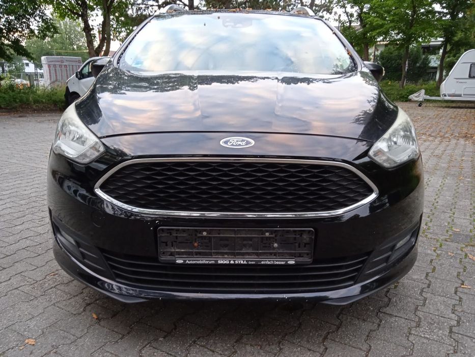 Ford Grand C-Max primul propietar in romania
