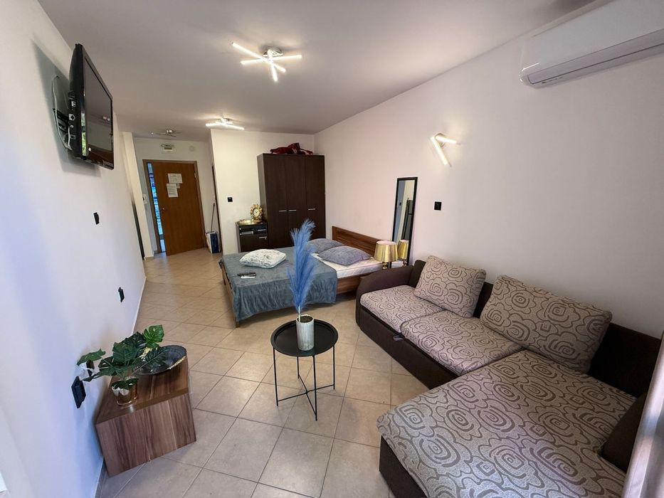 Продава се Едностаен апартамент в к.к. Слънчев бряг - 44 кв.м за 1478 €/кв.м - Снимка #8