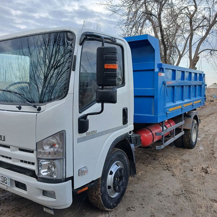 Isuzu samasival aftobus ramaga yigilgan