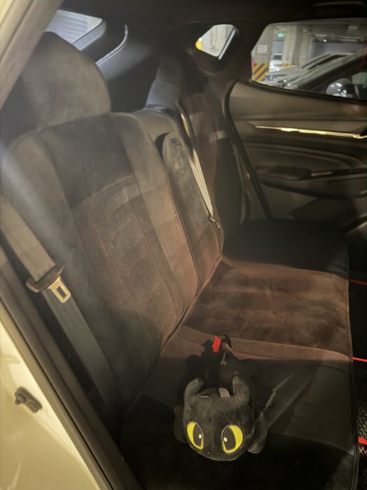 Продаются чехлы на Changan x5