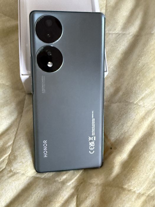 HONOR  70   128 gb