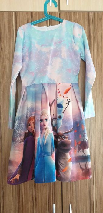 Детски оригинални дрешки размер-134-140 цена 28-70лв.